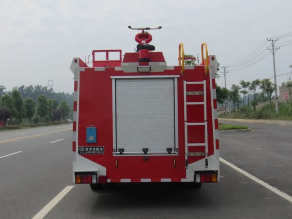 江特牌JDF5100GXFPM30/Q型泡沫消防车
